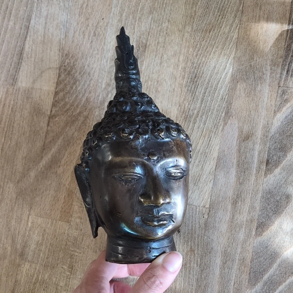 Bronze Buddha Head Sculpture - Picture 2 of 5